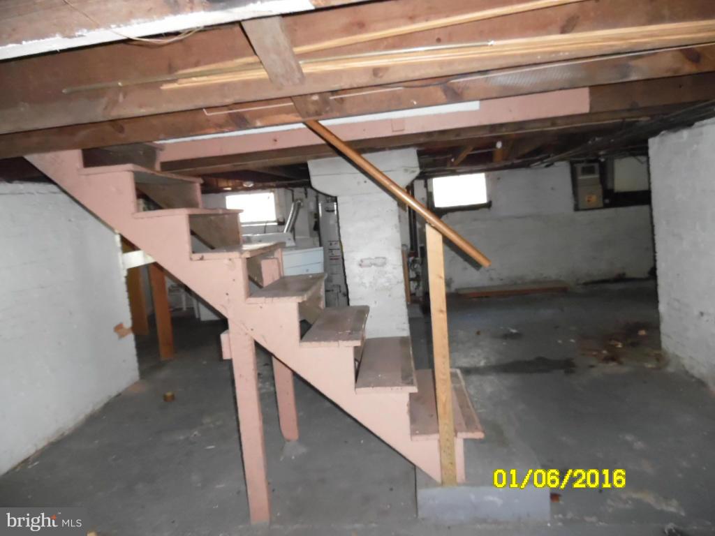 LANDSDOWNE - Residential