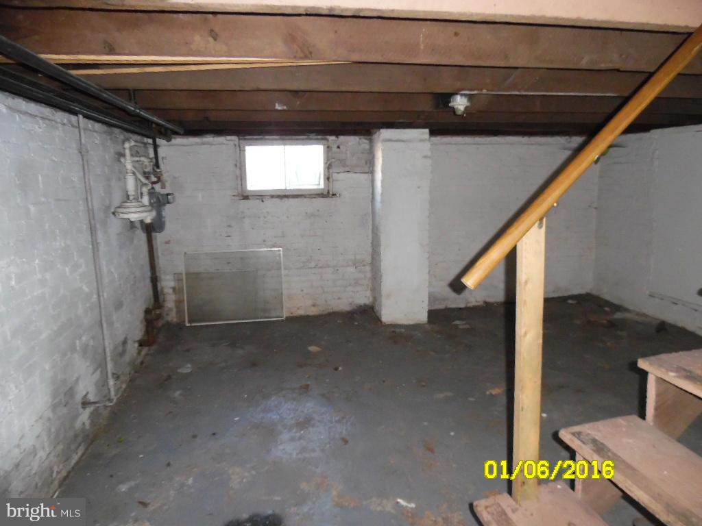 LANDSDOWNE - Residential