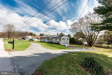 HAMPSTEAD - Residential