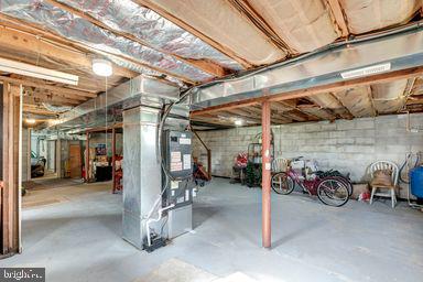 HAMPSTEAD - Residential