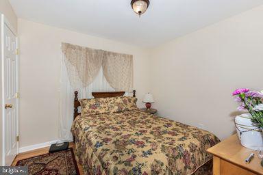 HAMPSTEAD - Residential