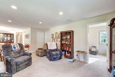 HAMPSTEAD - Residential