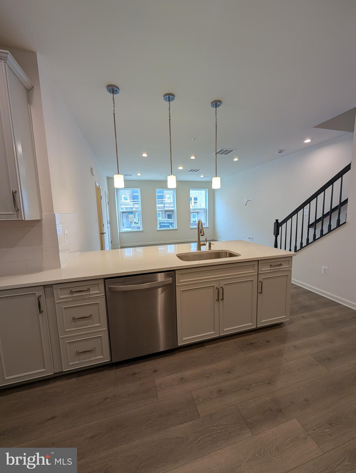 PADDOCK POINTE - Residential Lease