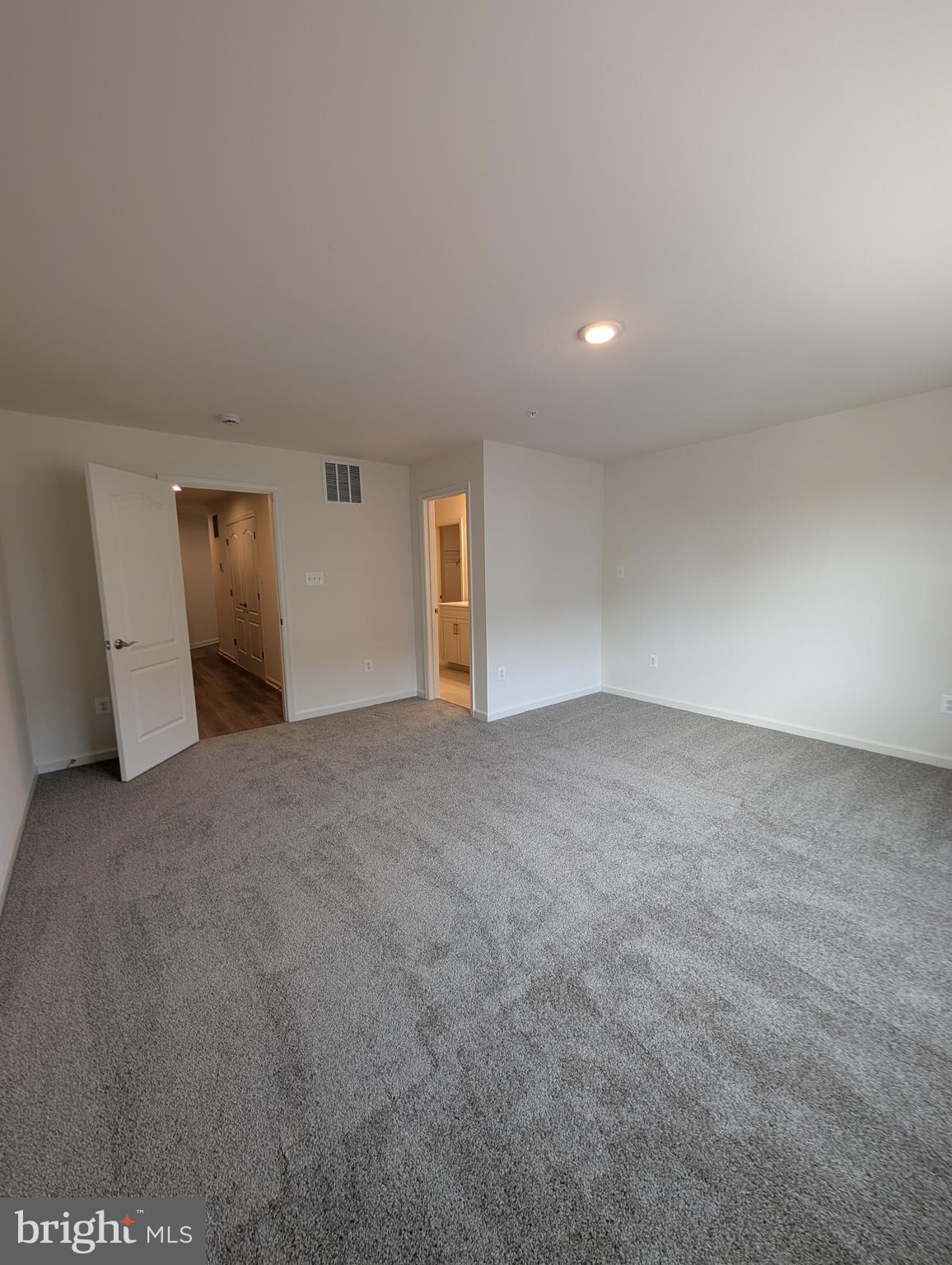 PADDOCK POINTE - Residential Lease