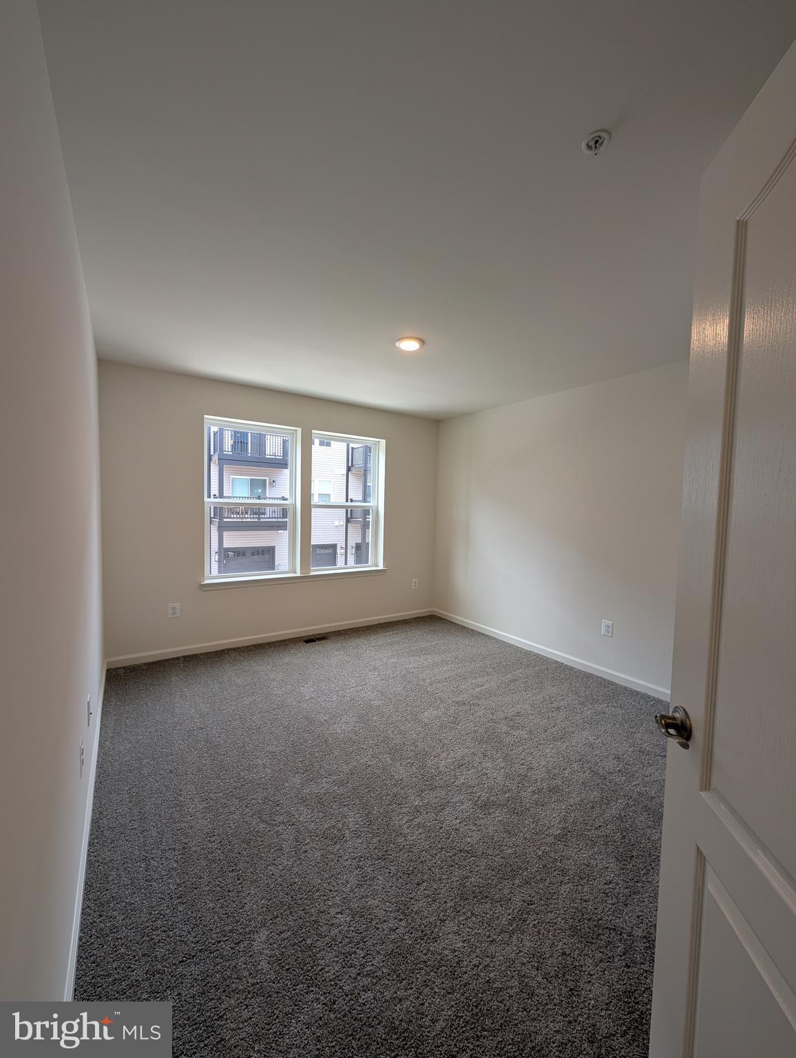 PADDOCK POINTE - Residential Lease