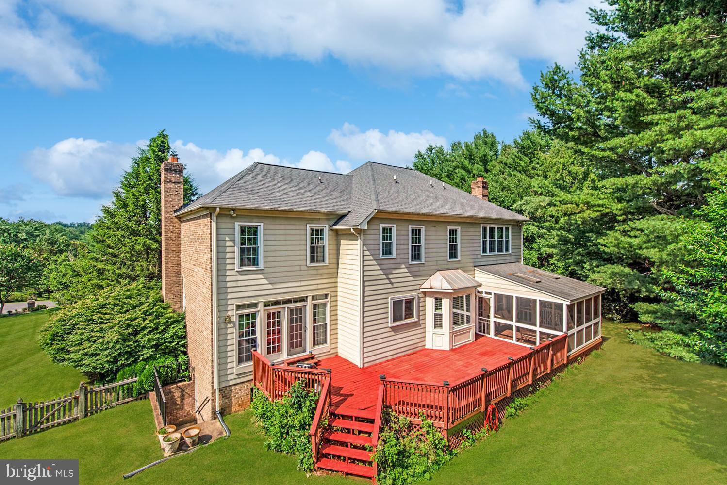 10009 THOMPSON RIDGE COURT