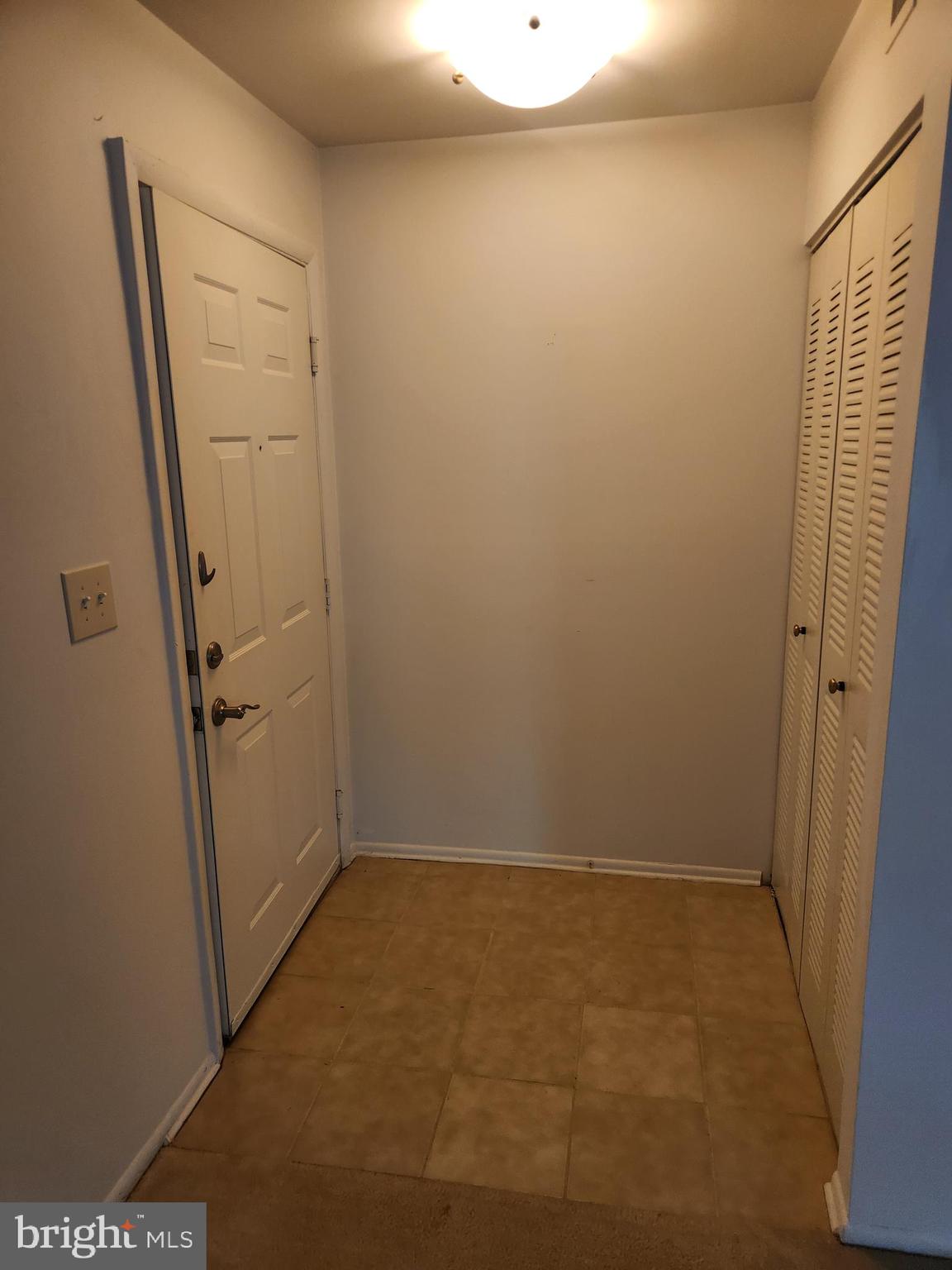 RESTON - Residential Lease