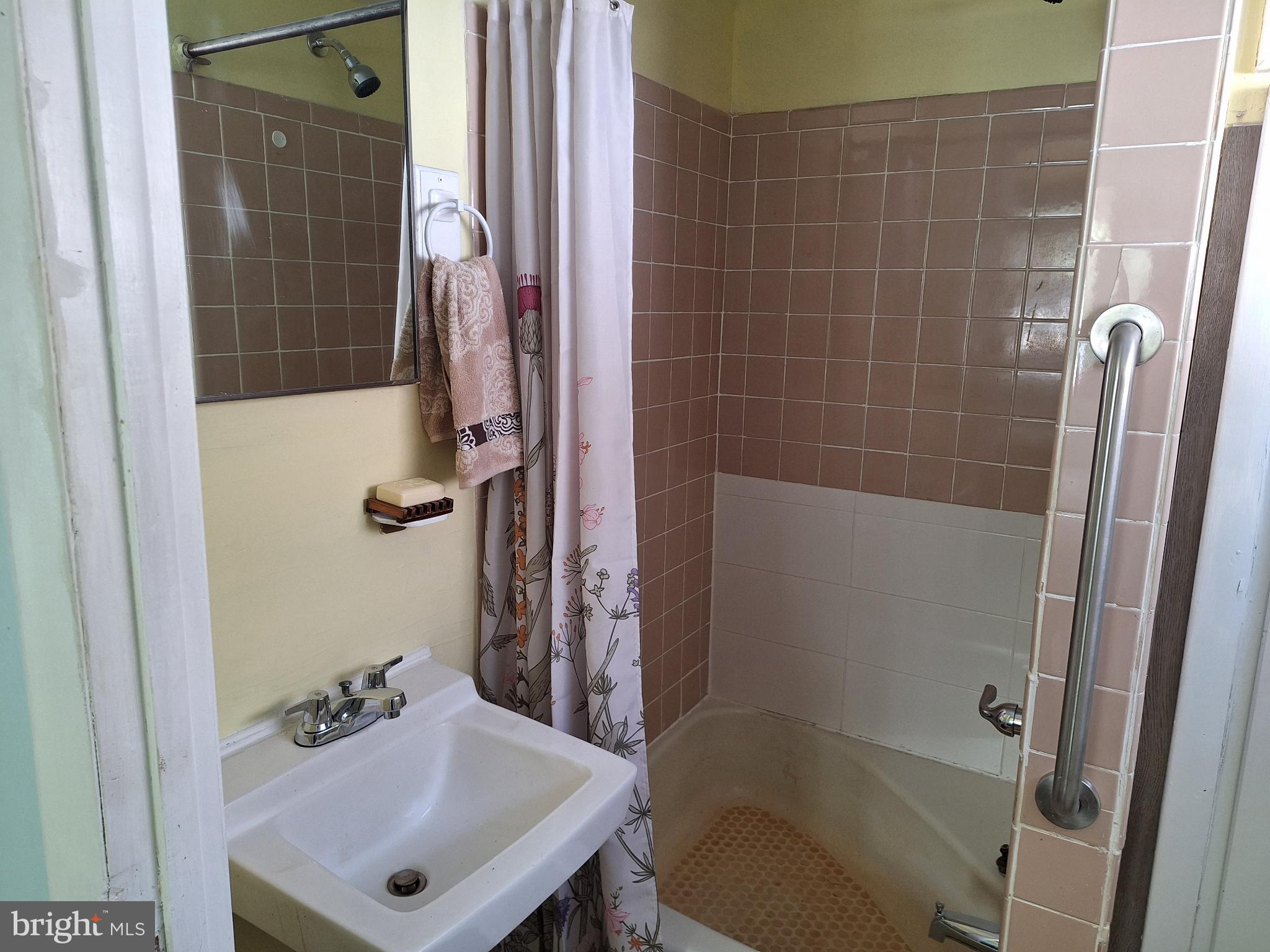 SHANNONDALE - Residential