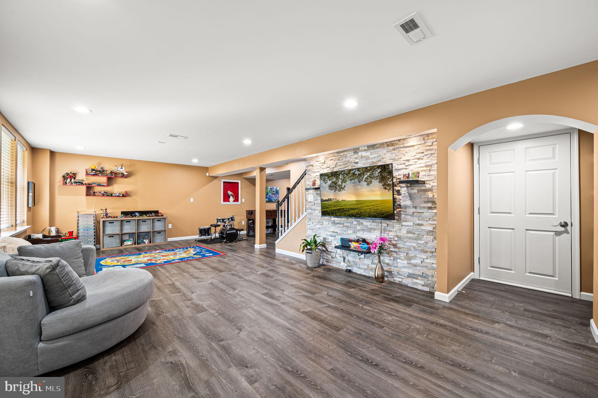 BYERS STATION - Residential