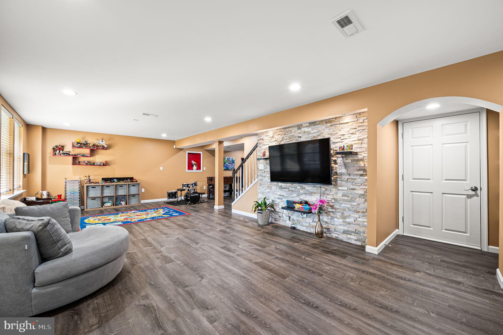 BYERS STATION - Residential