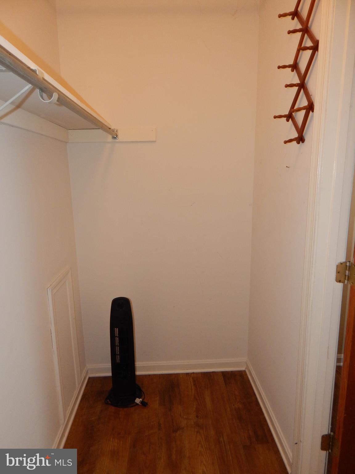 SHEFFIELD FARMS - Residential