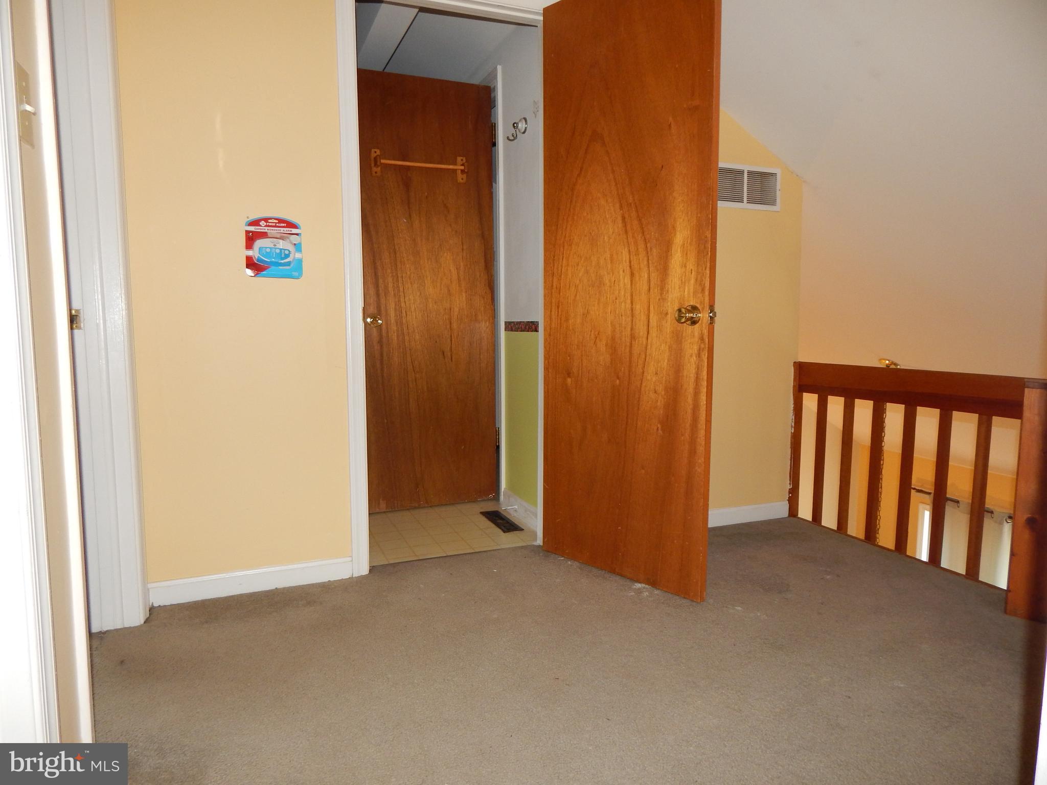 SHEFFIELD FARMS - Residential