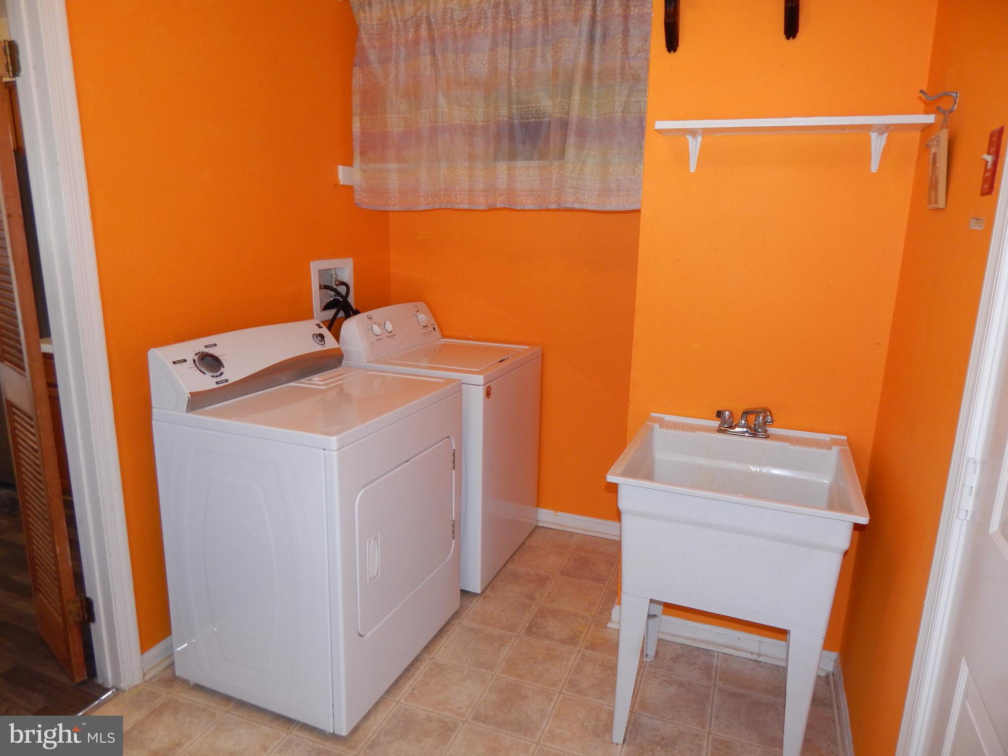 SHEFFIELD FARMS - Residential