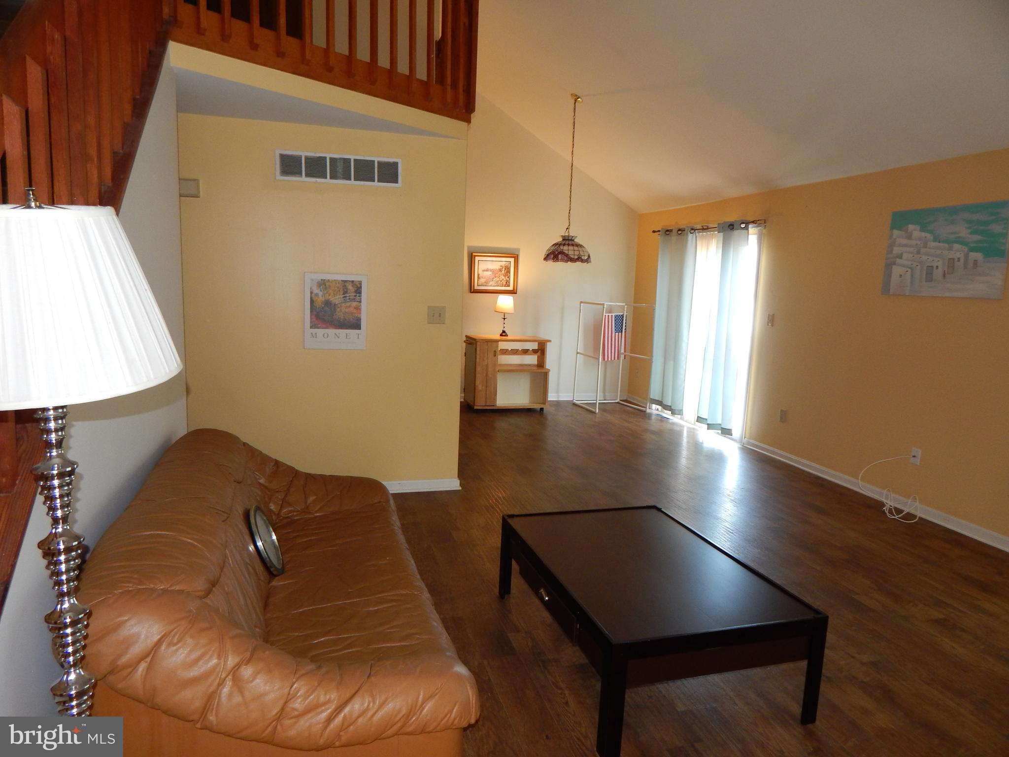 SHEFFIELD FARMS - Residential