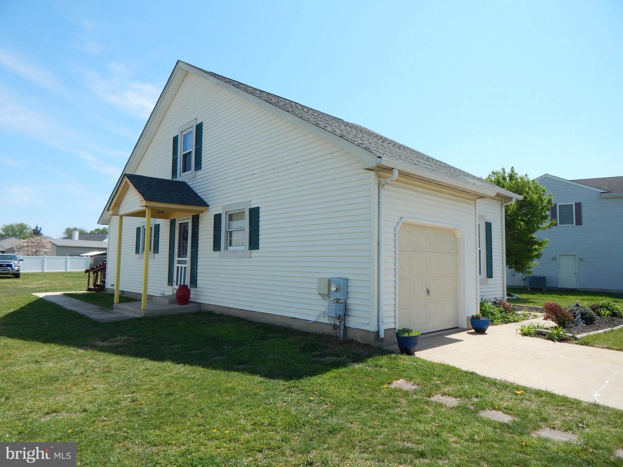 SHEFFIELD FARMS - Residential