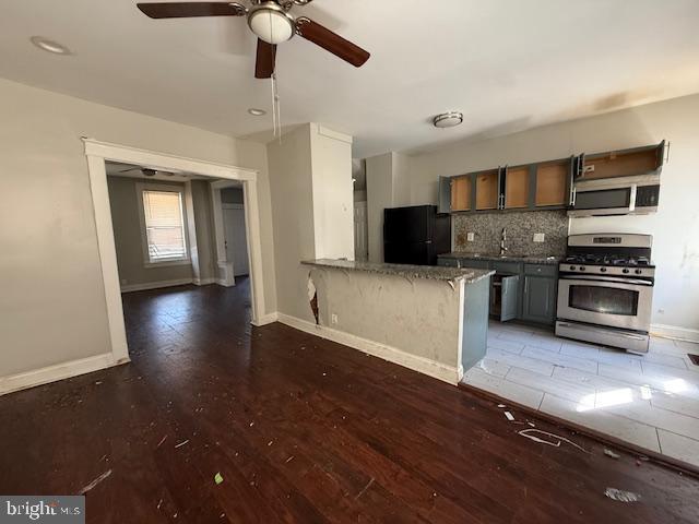 GOVANS - Residential