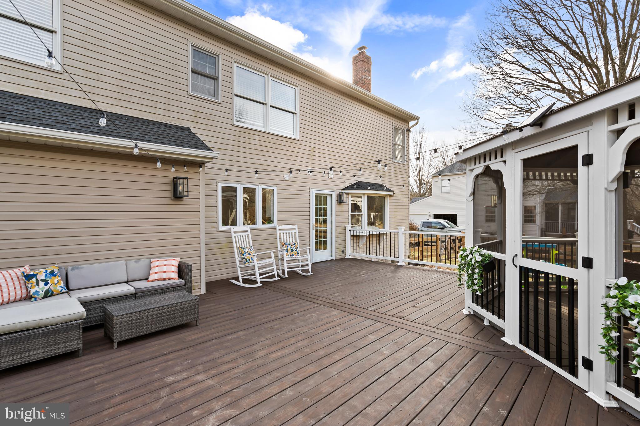 PENNS FIELD AT FAR - Residential