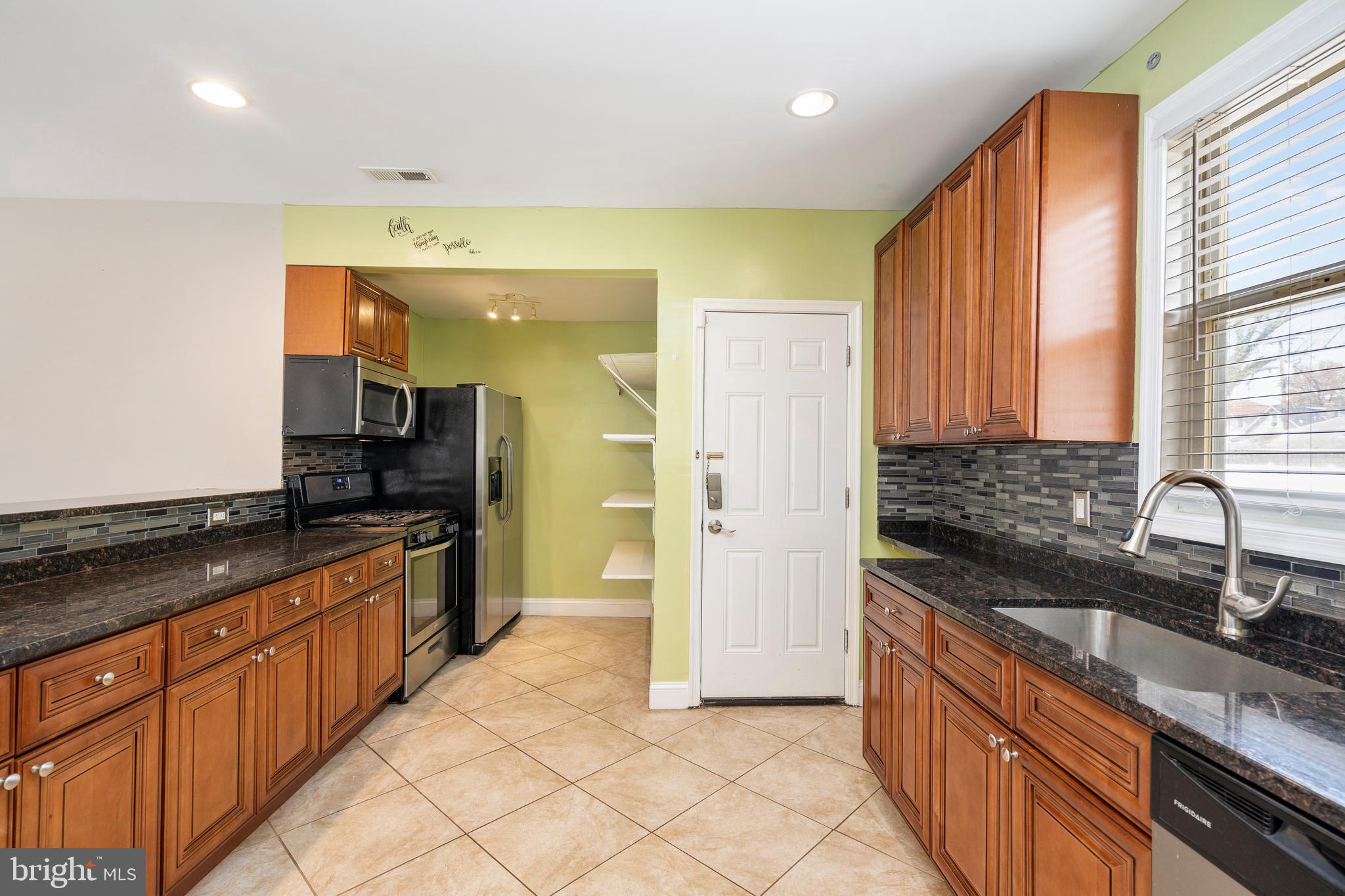 HOWARD PARK - Residential