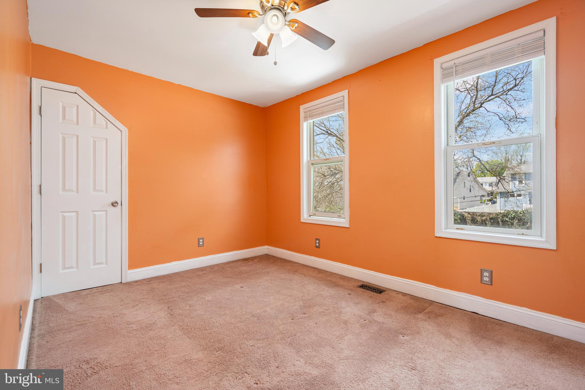 HOWARD PARK - Residential