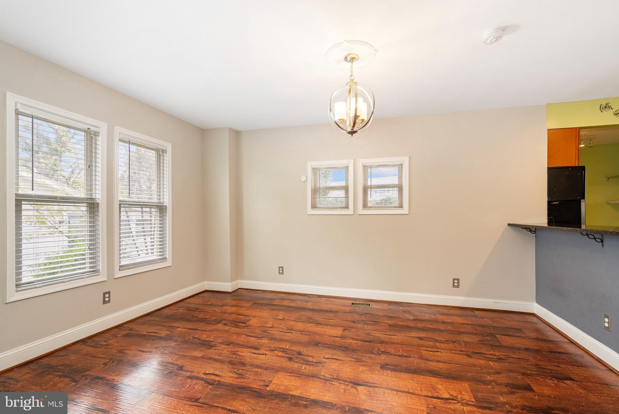 HOWARD PARK - Residential