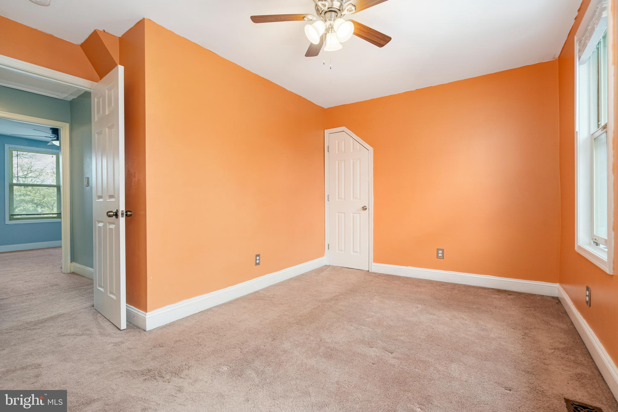 HOWARD PARK - Residential