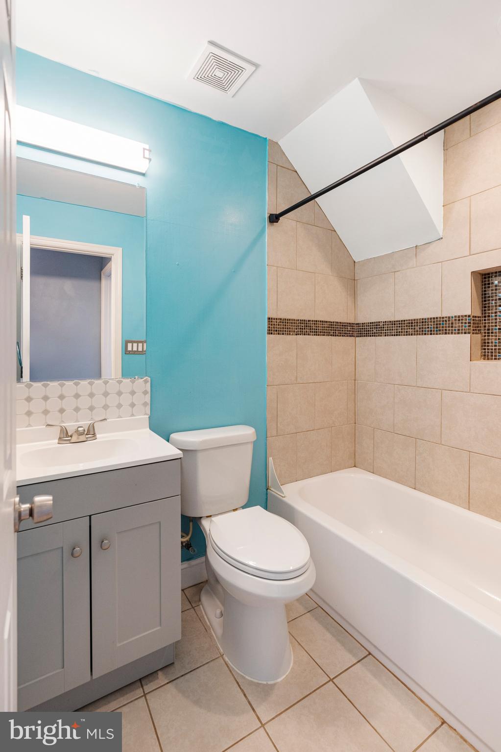 HOWARD PARK - Residential