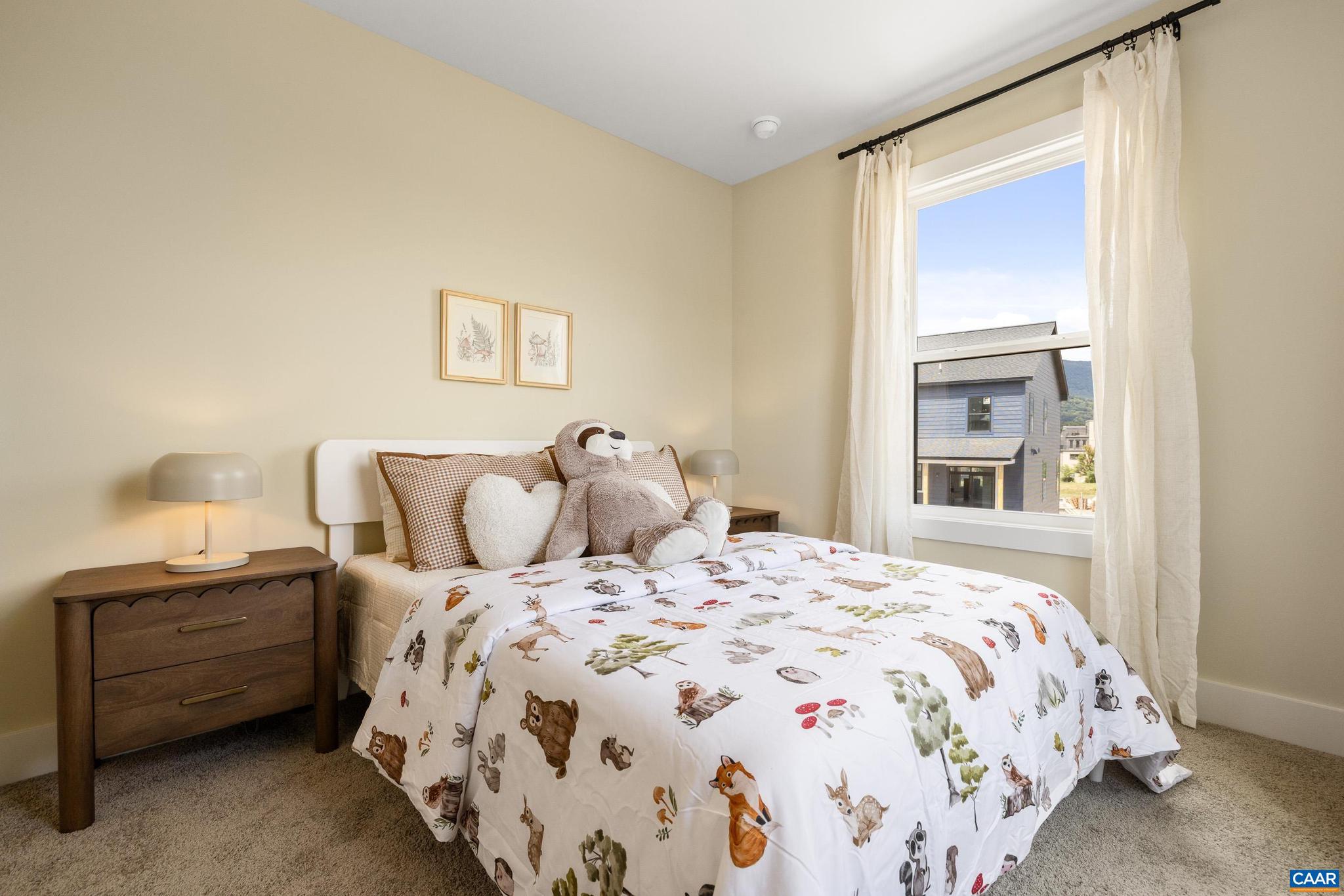 OLD TRAIL - Residential