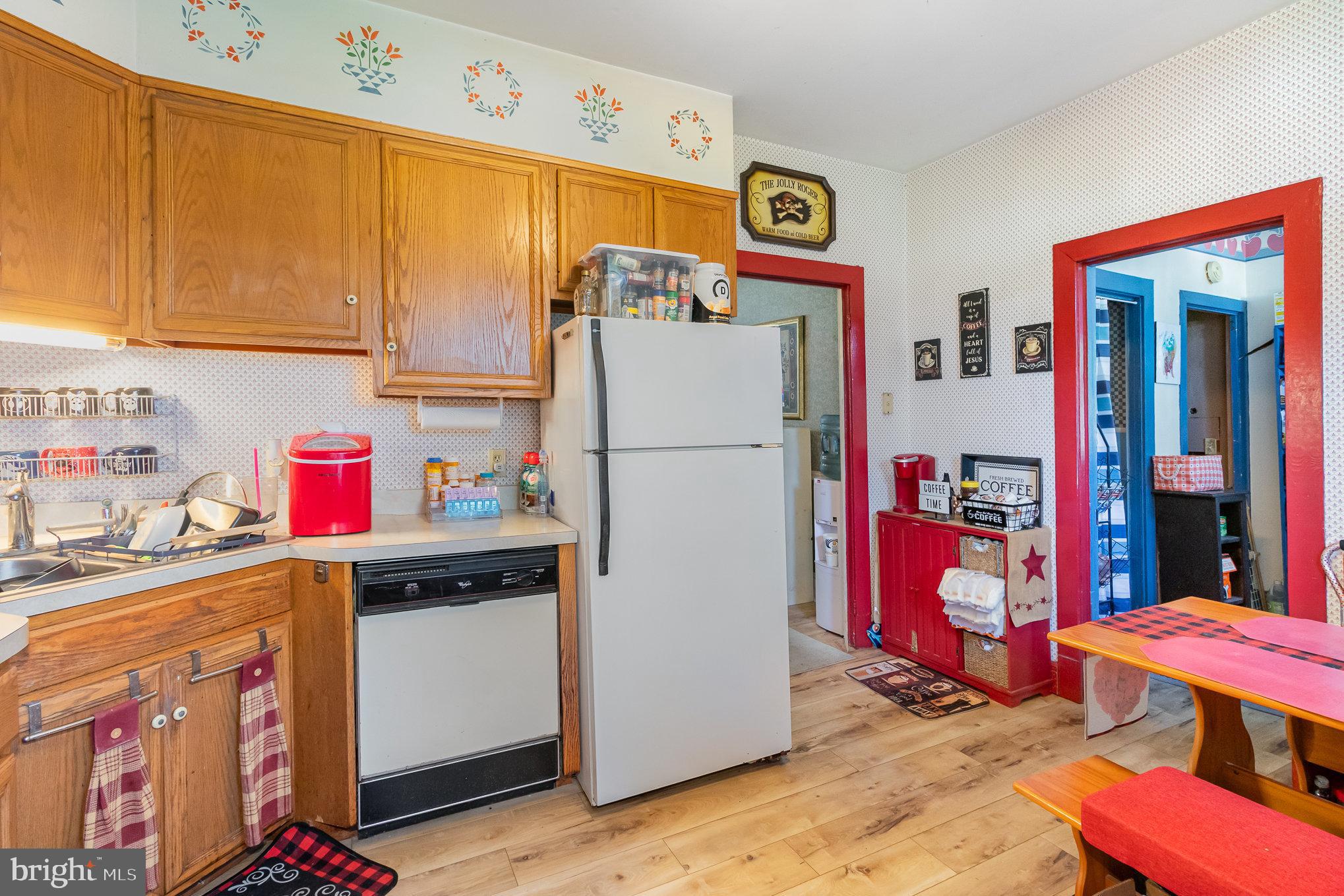 WEST END - Residential