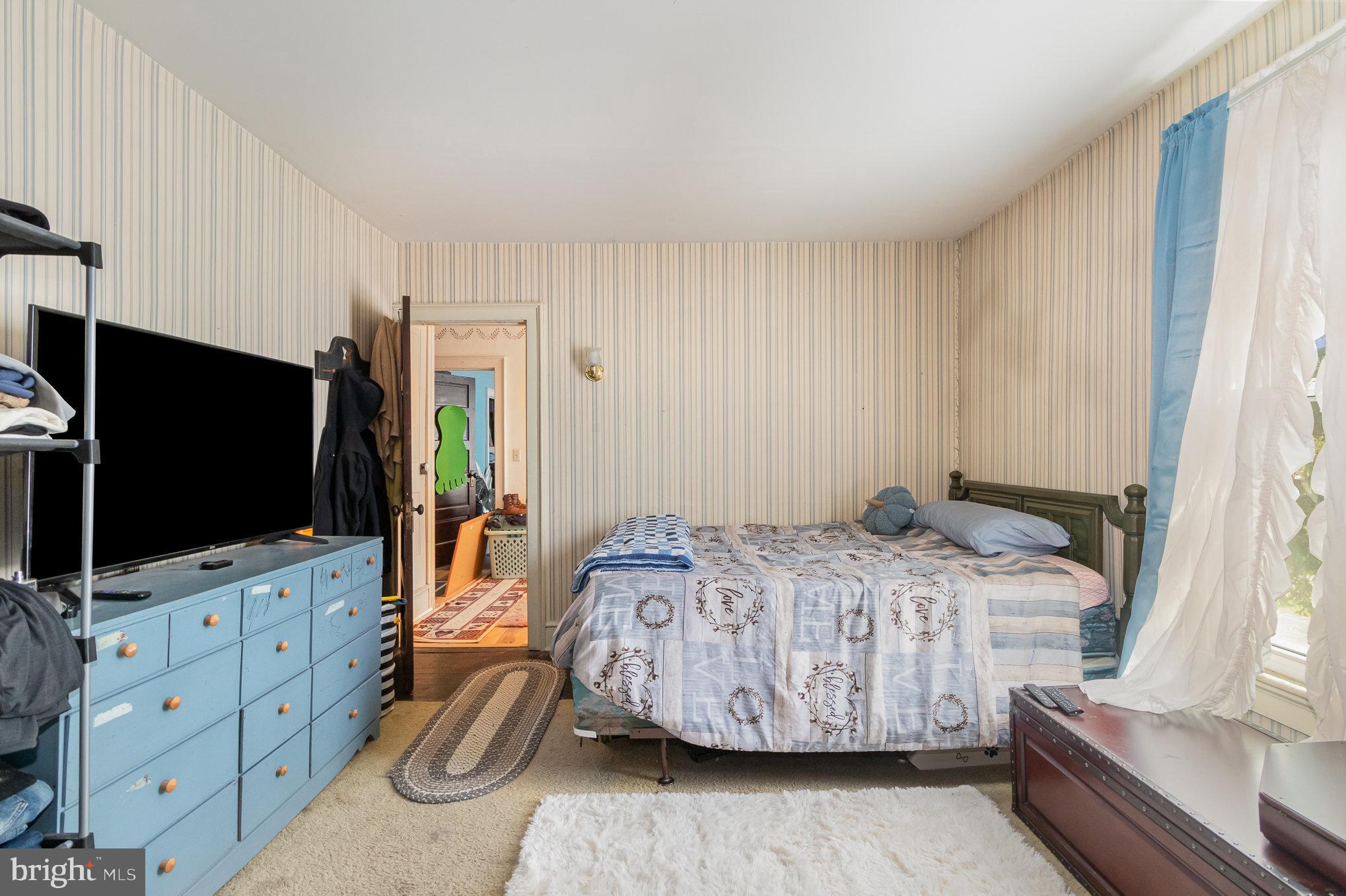 WEST END - Residential