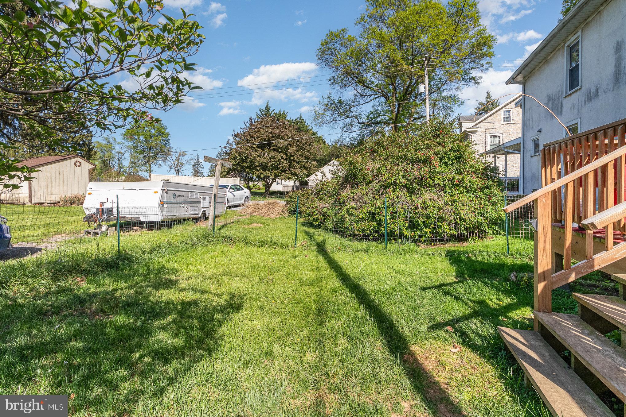 WEST END - Residential