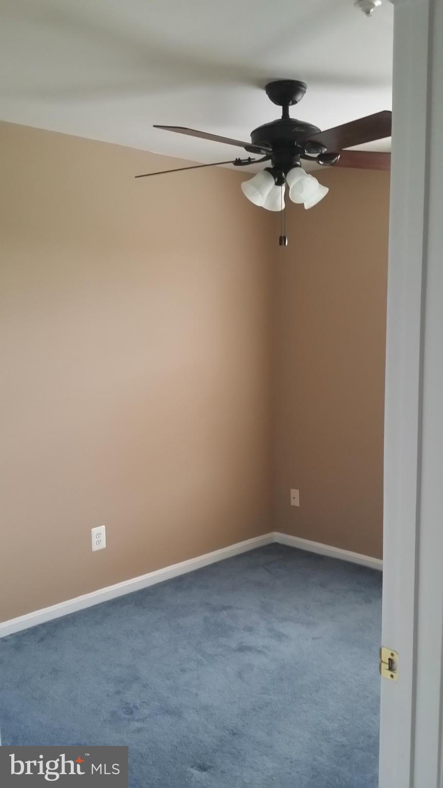 RIDGE COMMONS - Residential