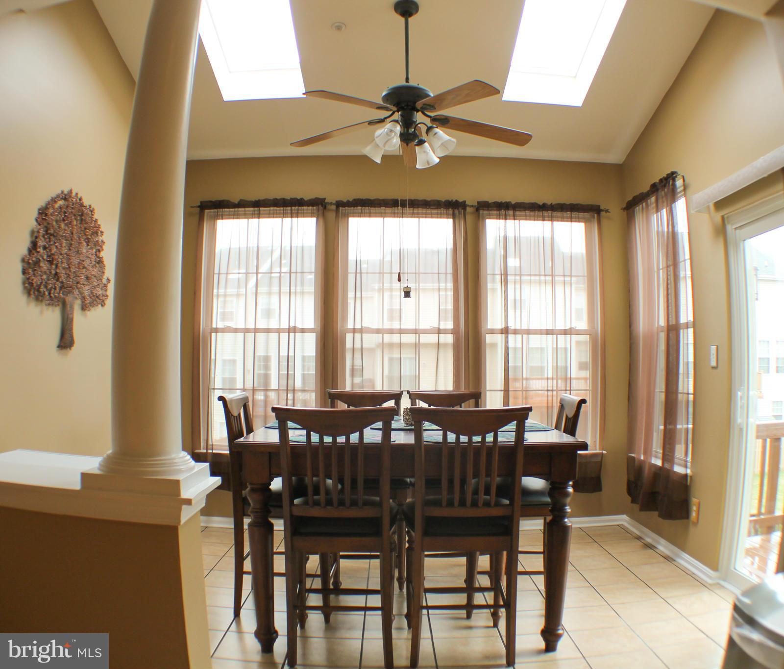 RIDGE COMMONS - Residential