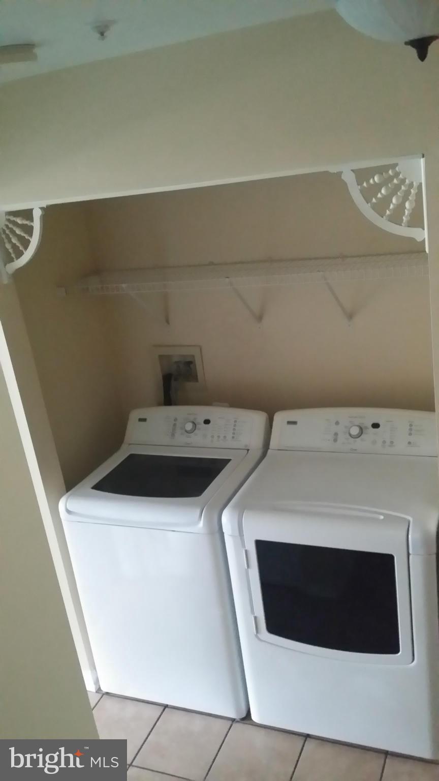 RIDGE COMMONS - Residential