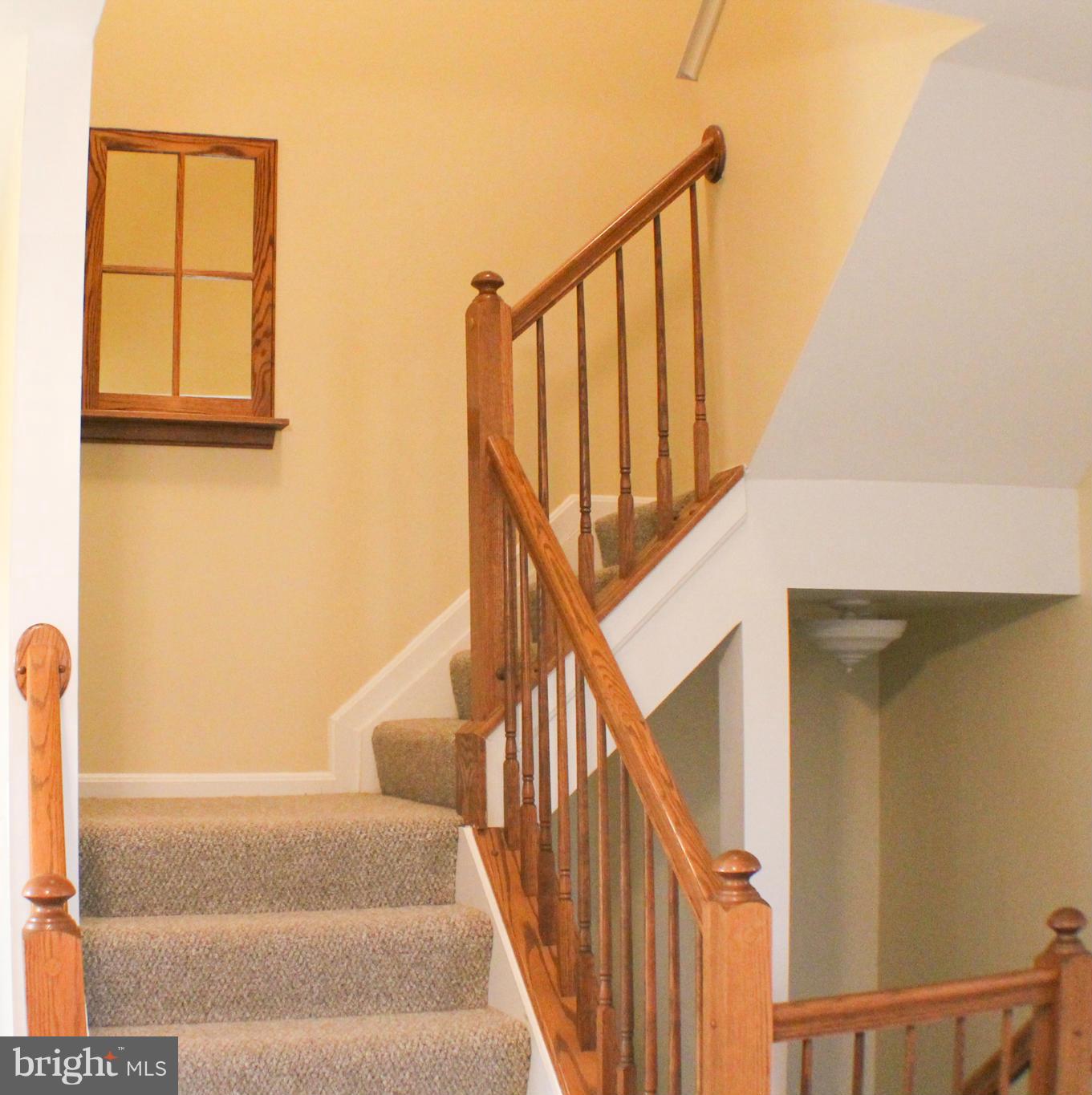 RIDGE COMMONS - Residential