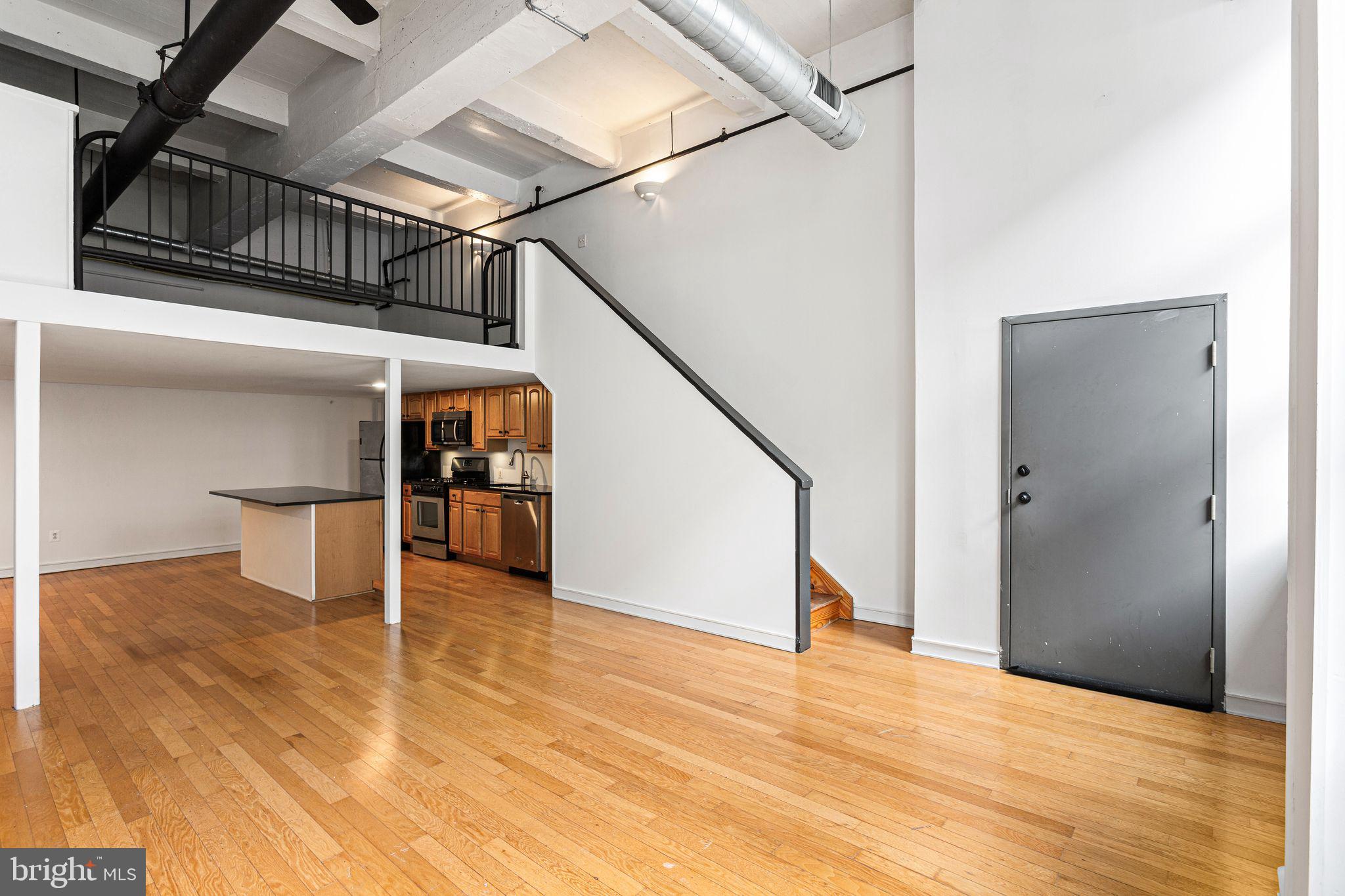 810 N HANCOCK STREET 2