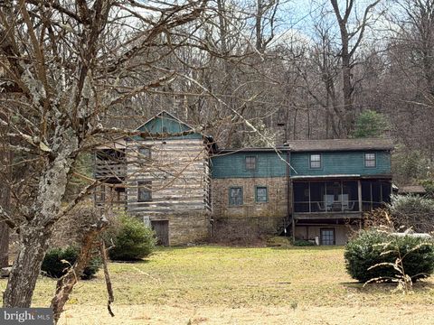 20 WARD LANE MACUNGIE PA 18062