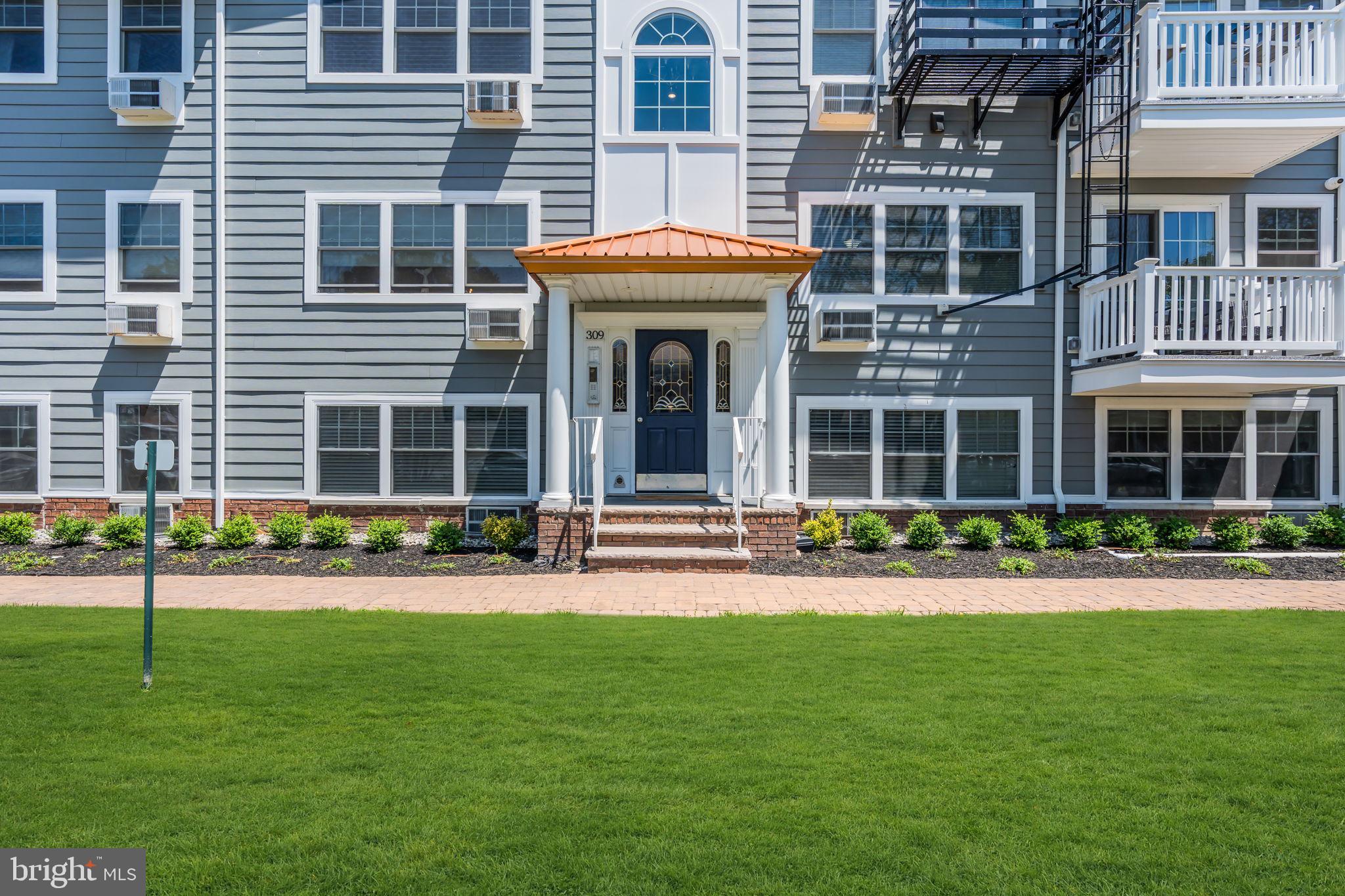 309 4TH AVENUE 204