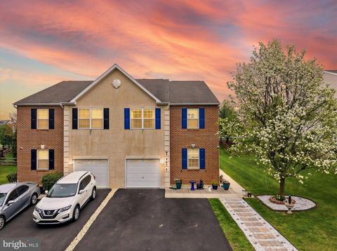Photo of 6825 Hunt Drive, MACUNGIE, PA 18062 (MLS # PALH2015248)