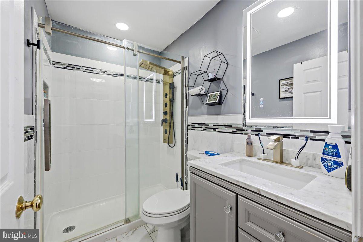 HILLS AT LOCK RIDGE - Residential