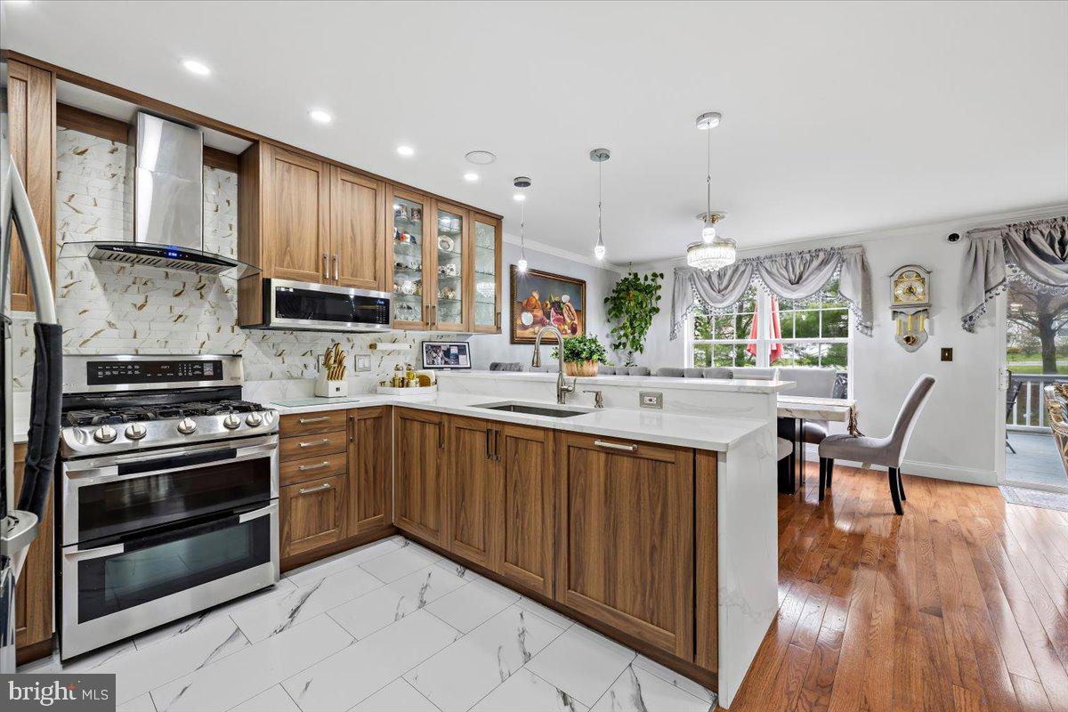 HILLS AT LOCK RIDGE - Residential