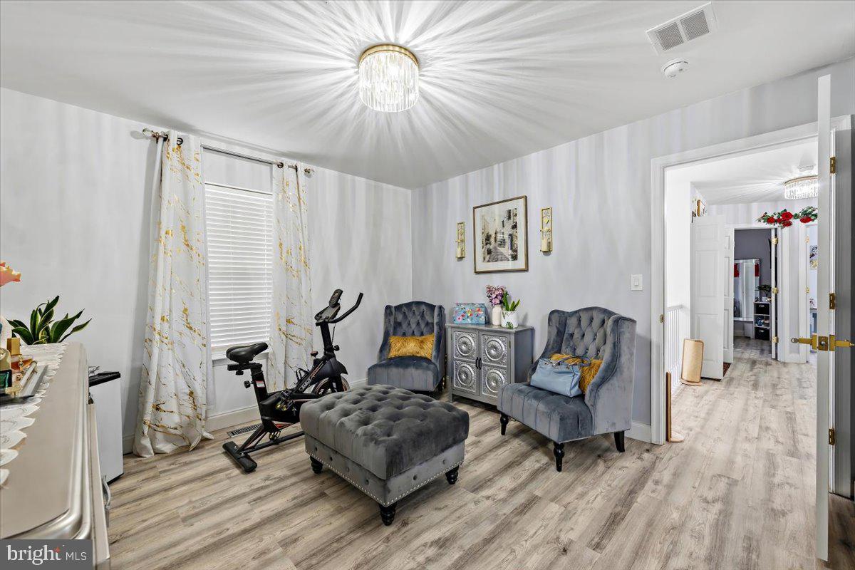 HILLS AT LOCK RIDGE - Residential