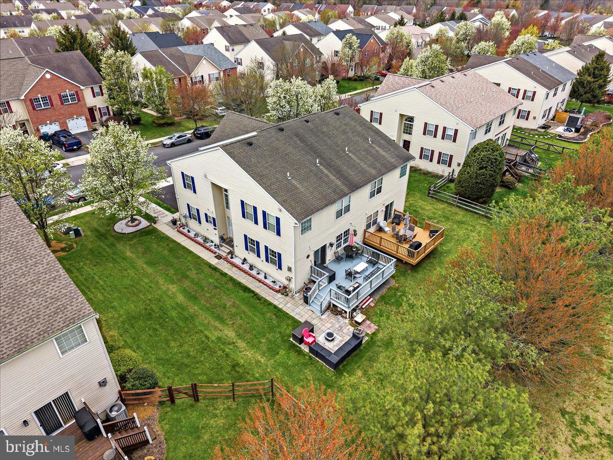 HILLS AT LOCK RIDGE - Residential