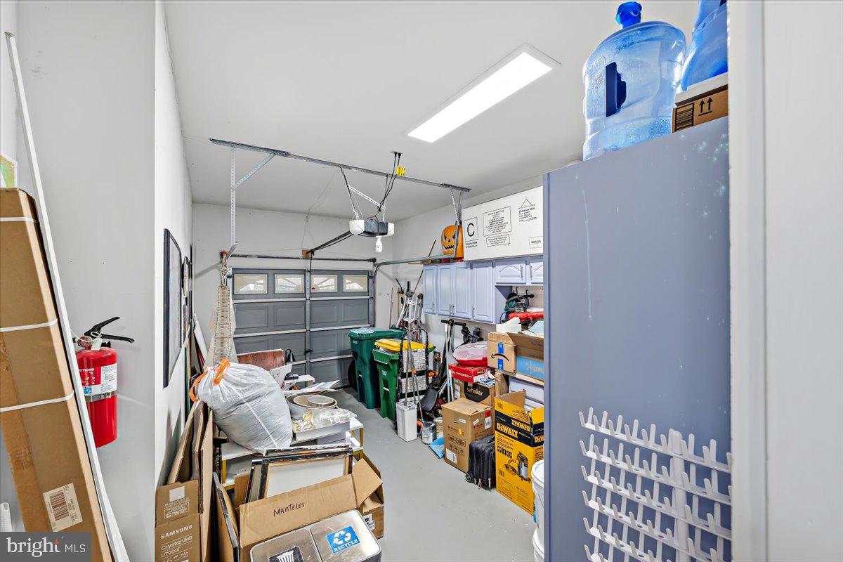 HILLS AT LOCK RIDGE - Residential