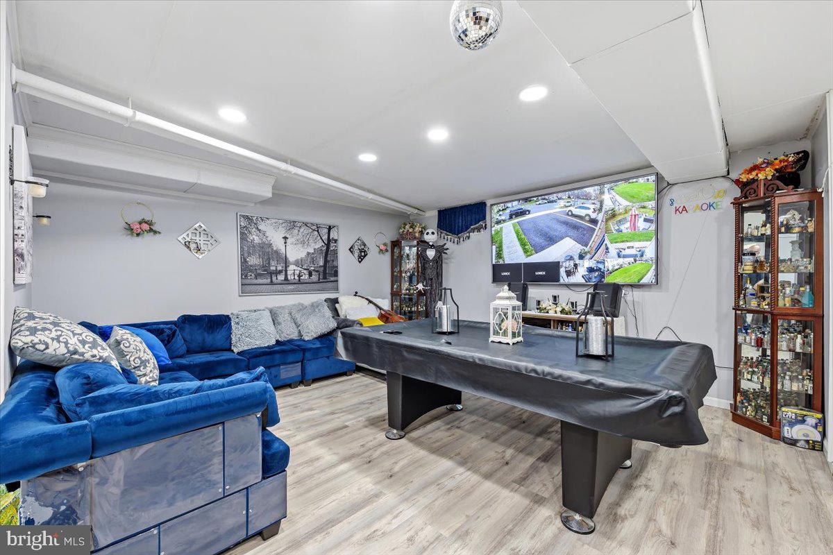 HILLS AT LOCK RIDGE - Residential