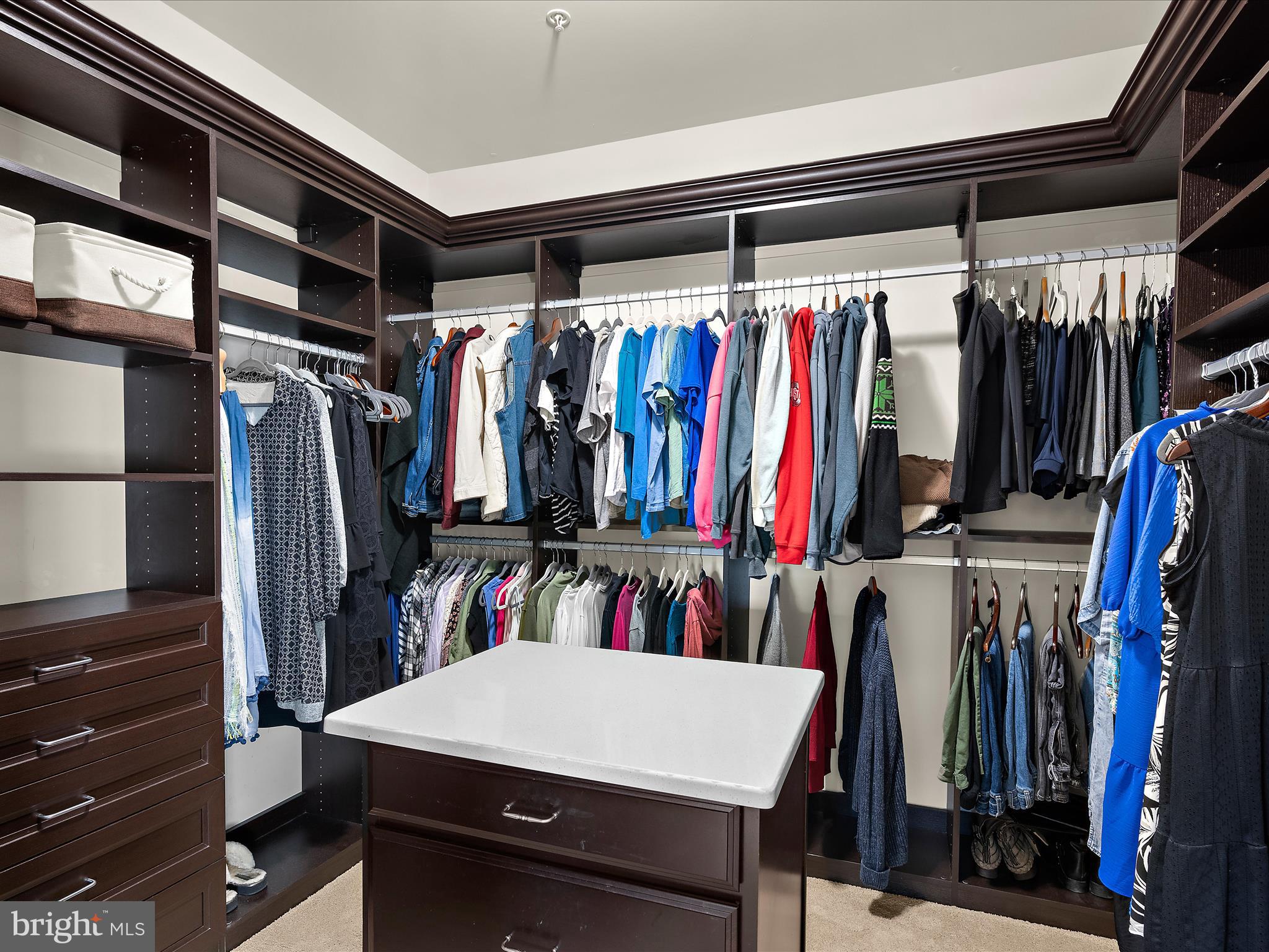 MEADOWVALE - Residential