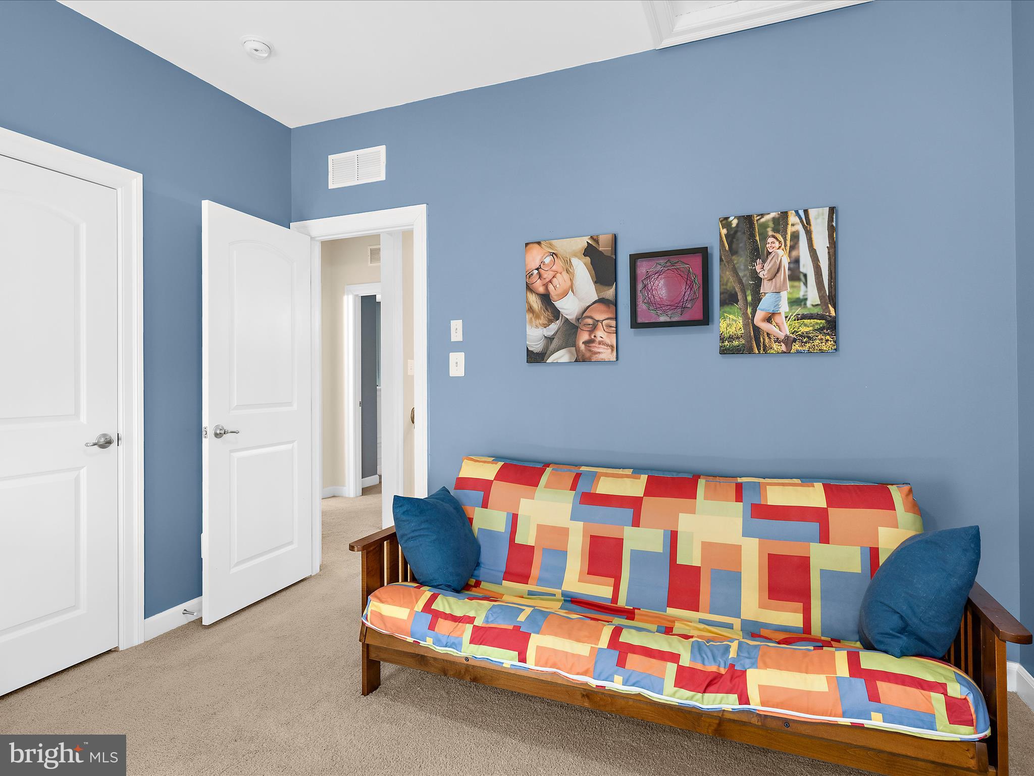 MEADOWVALE - Residential