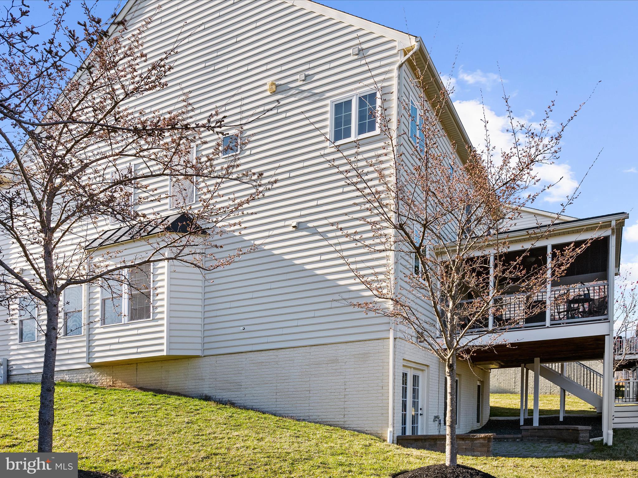 MEADOWVALE - Residential