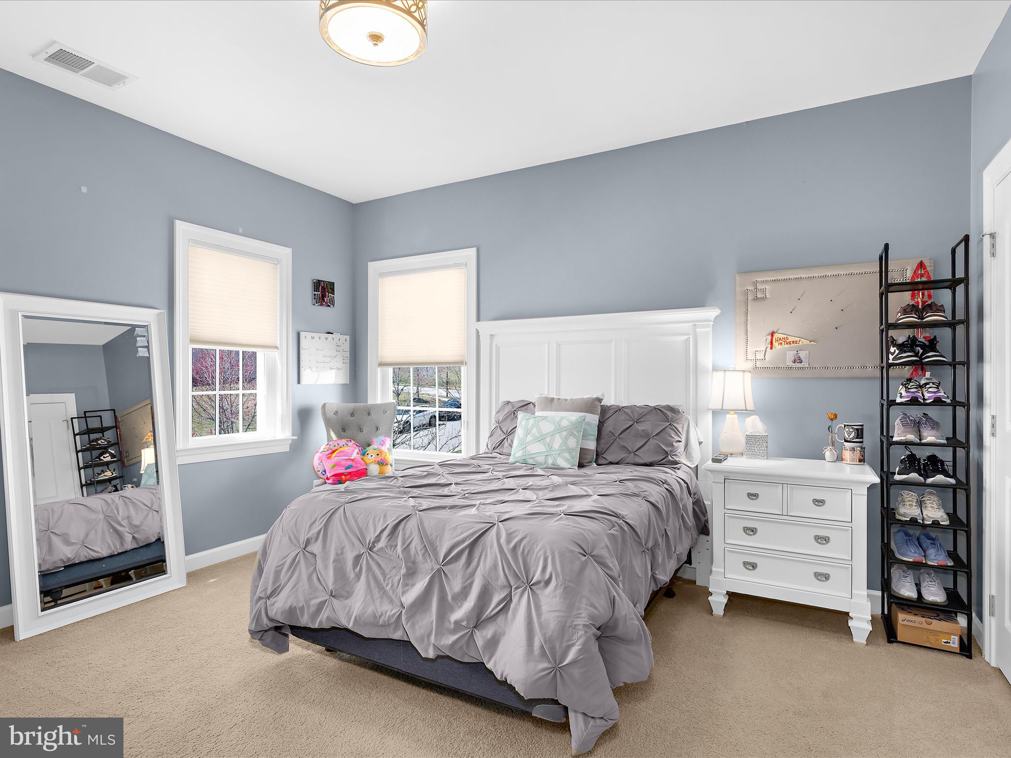 MEADOWVALE - Residential