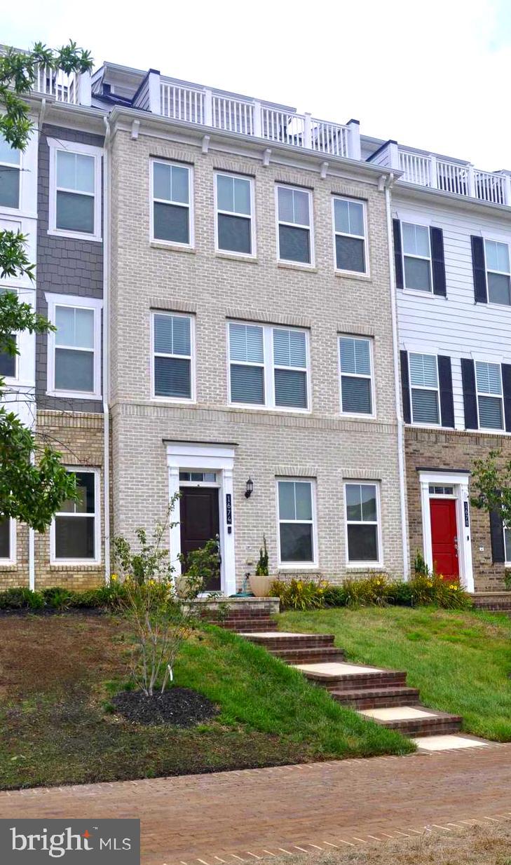 Welcome to Potomac Shores! This stunning 4-level townhouse offers elevated living with breathtaking views of the Potomac River—enjoy your morning coffee on the balcony while watching the sunrise.
Inside, large windows flood the home with natural light, creating a warm and inviting atmosphere. The open-concept main level features a spacious living room, a dedicated dining area, and a gourmet kitchen complete with abundant cabinetry, stainless steel appliances, and sleek granite countertops—perfect for entertaining or daily living.
Upstairs, the luxurious owner’s suite includes dual vanities and an oversized shower with a built-in bench. Two additional bedrooms and a full bath complete the upper level, offering space for family, guests, or a home office. Community amenities include The Shores Club with a resort-style pool and fitness center, Tidewater Grill, a community garden, and a kids' club. You'll also enjoy nearby access to the Jack Nicklaus Signature Golf Course, event barns, hiking and biking trails, access to river for canoe, kayak, fishing and more. Looking ahead, the upcoming Potomac Shores Marketplace and the new VRE Station (scheduled to open in Q4 2025) will bring even more convenience and value to this highly desirable community.
Don’t miss this opportunity to live in one of Northern Virginia’s premier waterfront neighborhoods! MUST See!