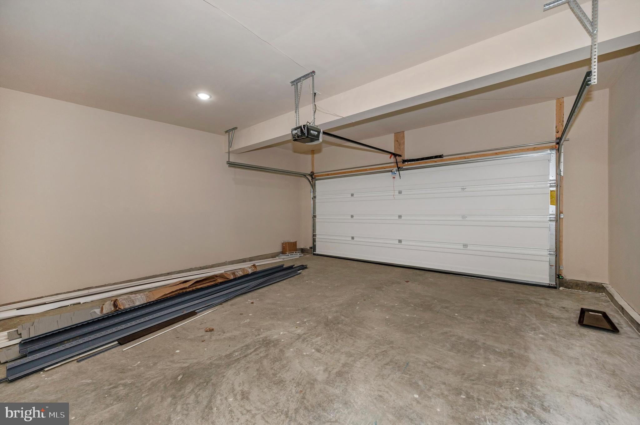 KATES HOLLOW ACRES - Residential